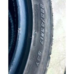 Autobanden: 4x Goodyear Eagle F1 225/45R17 94Y