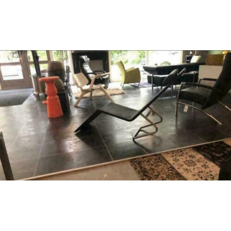 Vitra MVS Chaise Bij TheReSales