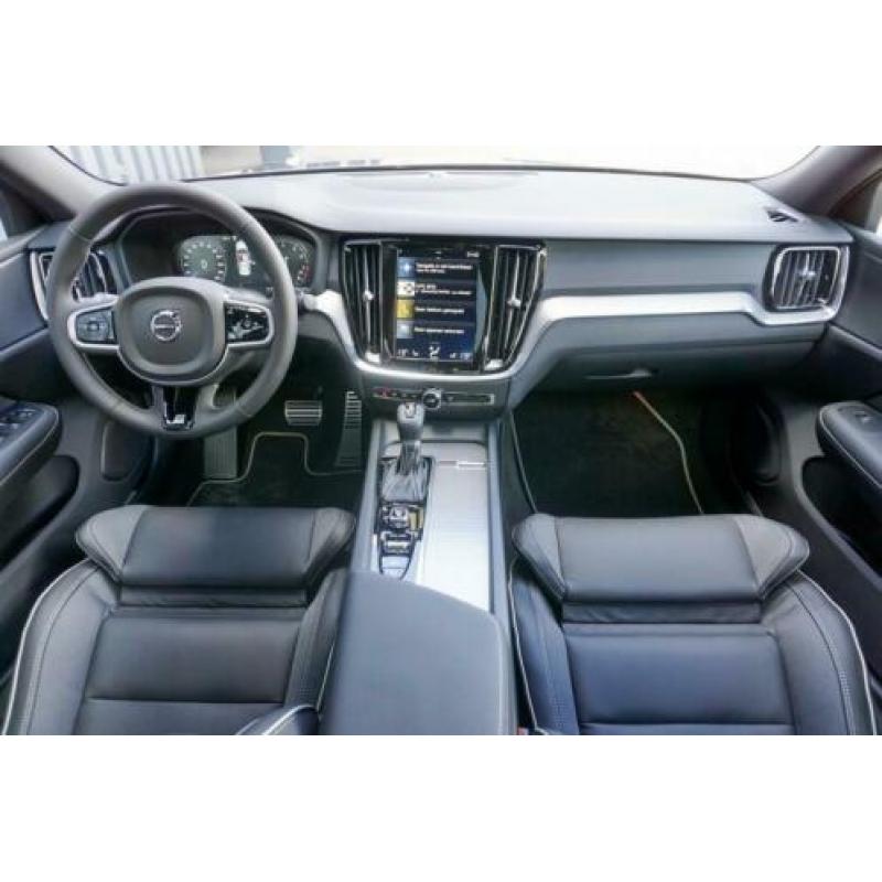 Volvo S60 2.0 T4 R-Design INTELLI-SAFE PARK ASSIST 19" VOORR