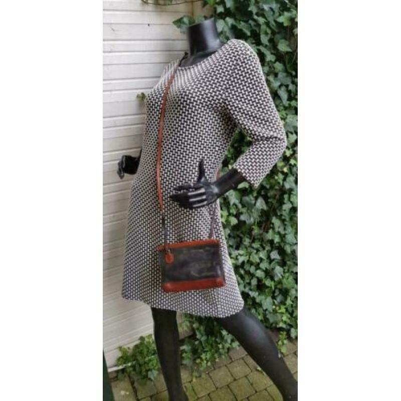 E362 CREATION GABRIELLE zwart en bruin lederen schoudertas