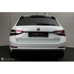 Skoda Superb Combi 2.0 TDI Style Business