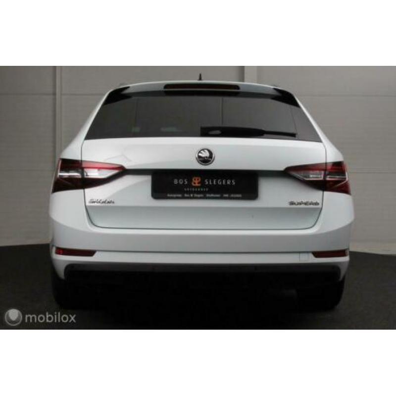 Skoda Superb Combi 2.0 TDI Style Business