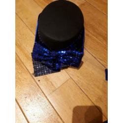 Carnavals jas 20 euro per stuk.