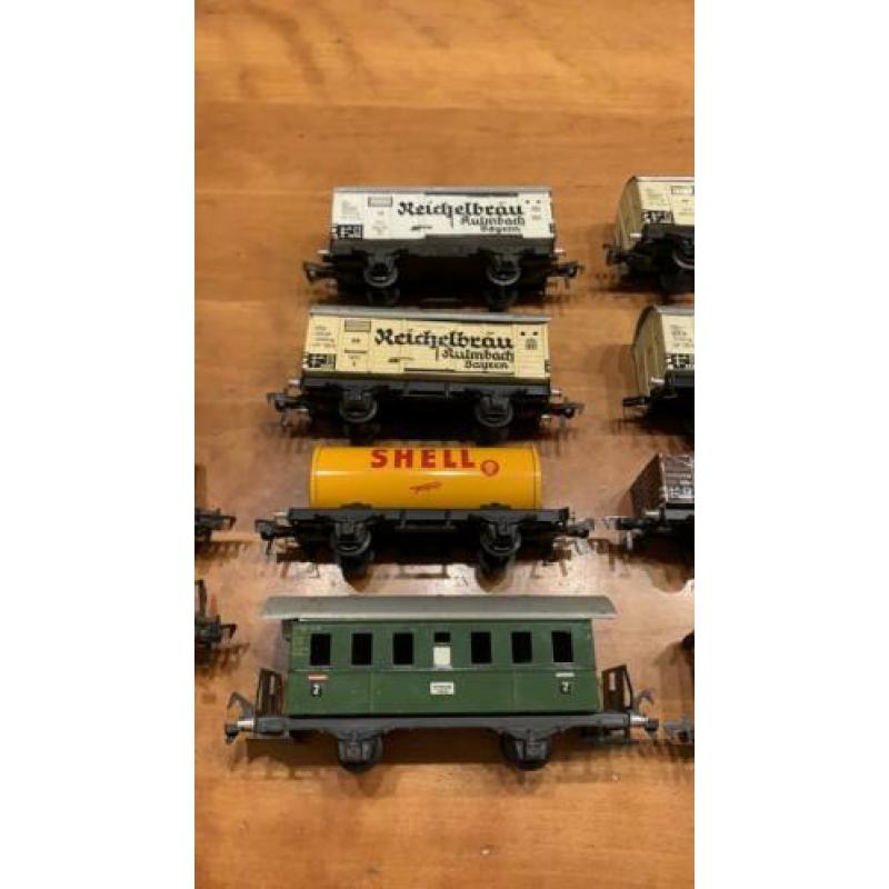 Oude fleischmann wagons en toebehoren