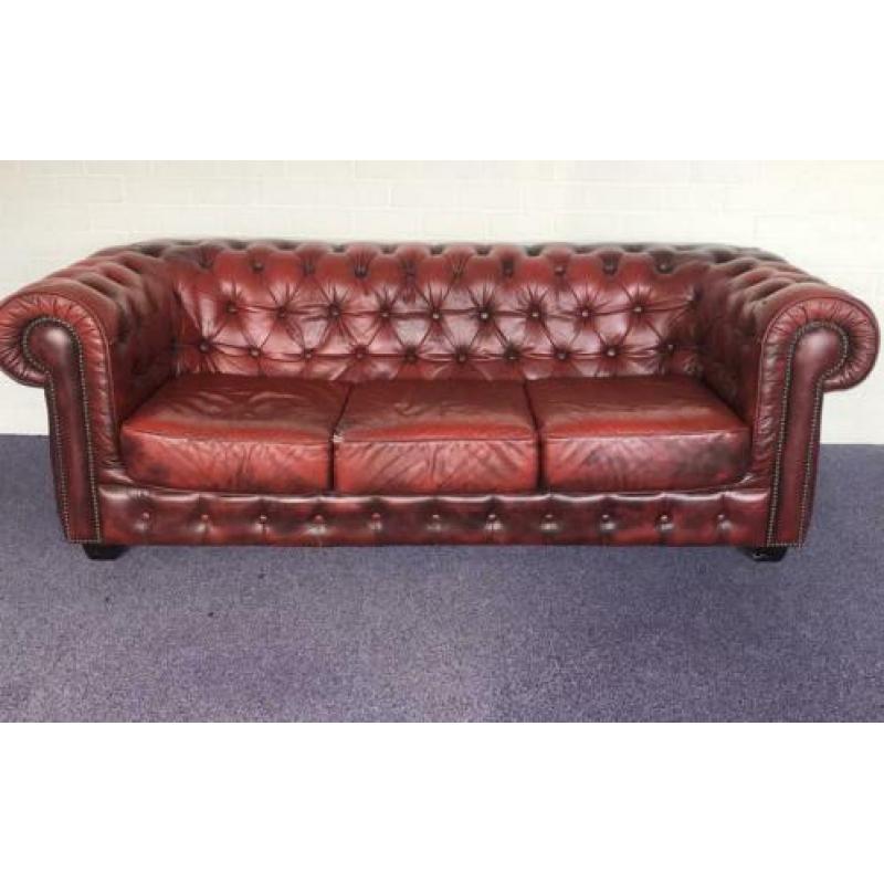 Chesterfield bankstel 3+2 zits Ossenbloedrood