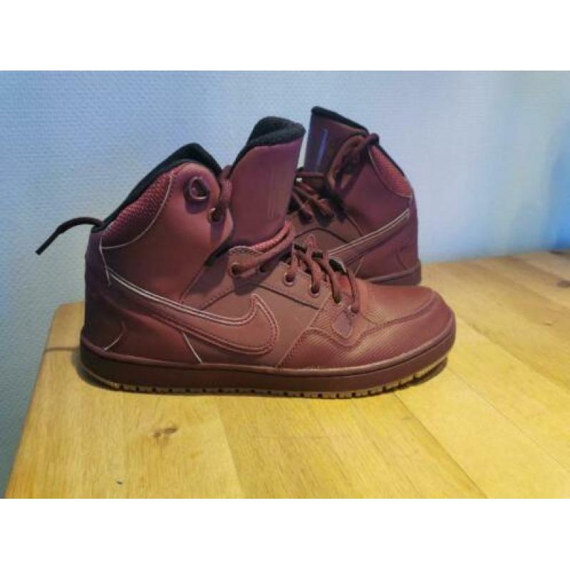 Nike Son of Force maat 42 Bordeaux