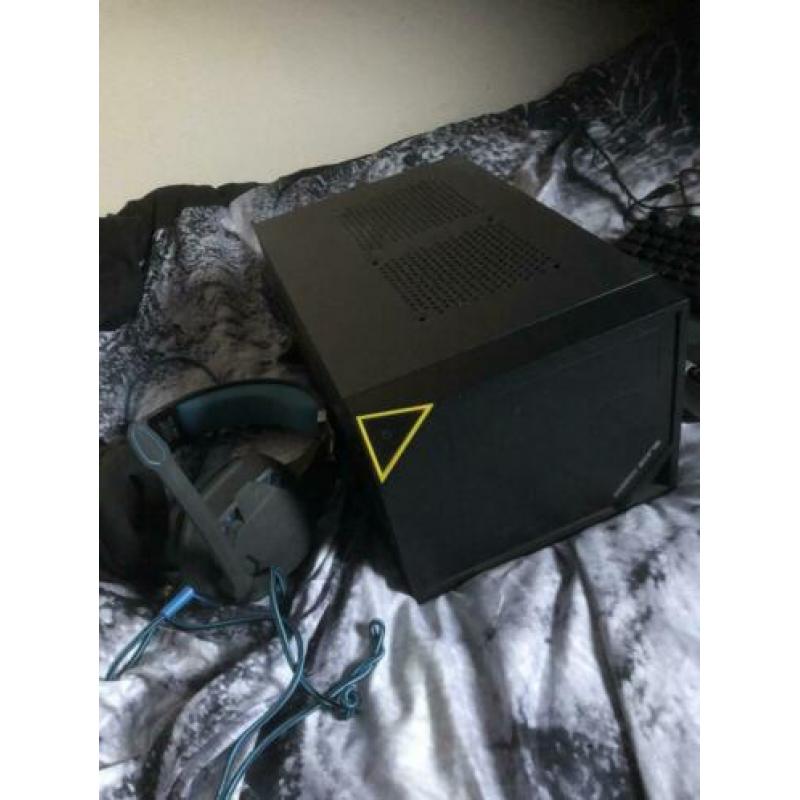 Game pc met muis,toetsenbord en headset