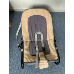 Gratis afhalen: wipstoel, baby-hangmat en looprek