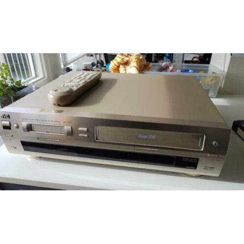JVC SVHS-DV videorecorder