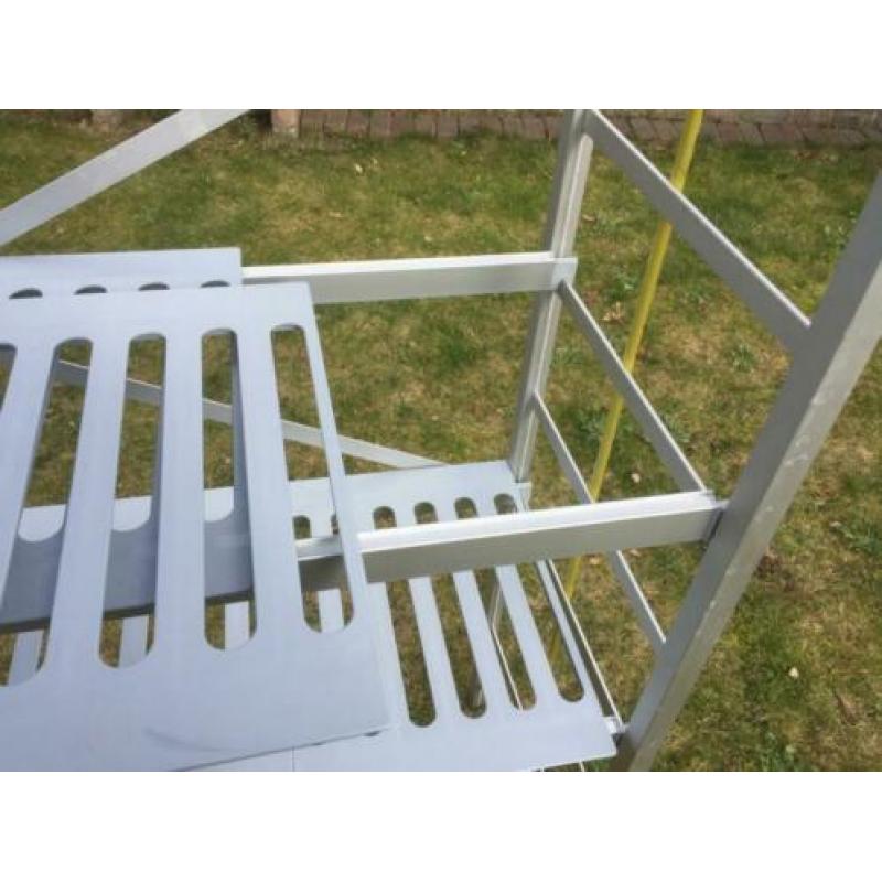Te koop koel/vriescel stelling