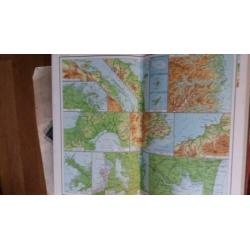 Schoolatlas der gehele aarde