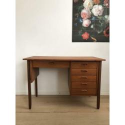 Vintage design jaren 60 teak bureau
