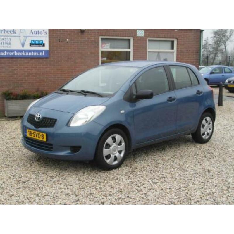 Toyota Yaris 1.3 VVTi Cool
