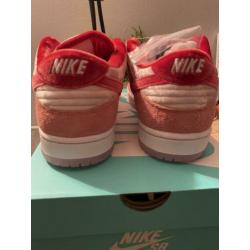 Nike Dunk Strangelove 42 (US8.5)