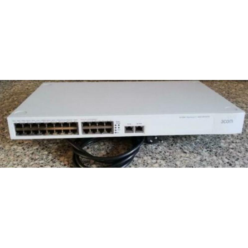 3 Com 4200 26 port 17300A