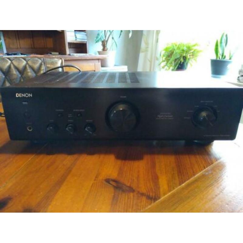 DENON PMA-520AE Versterker
