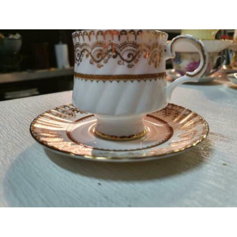 Elisabethan fine bone China england