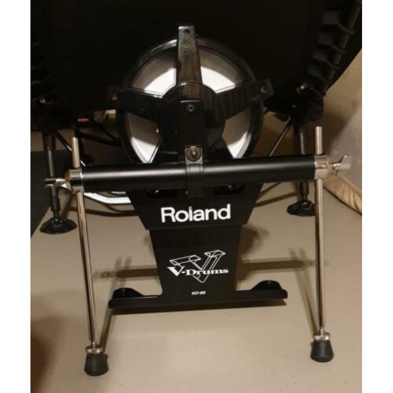 Roland KD85 V-drums bassdrum, CY5 hihat