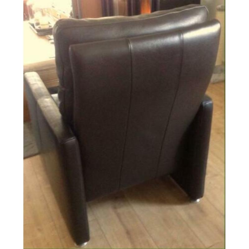 2 kwaliteit leren stoelen!