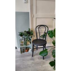 Vintage stoel Thonet stijl zwart/grijs