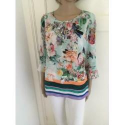 Caroline Biss top maat 36