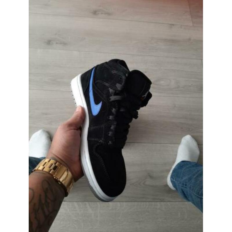 Nike air Jordan Maat 40 suede zwart