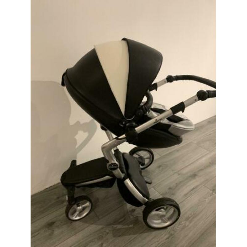 Mima xari black white