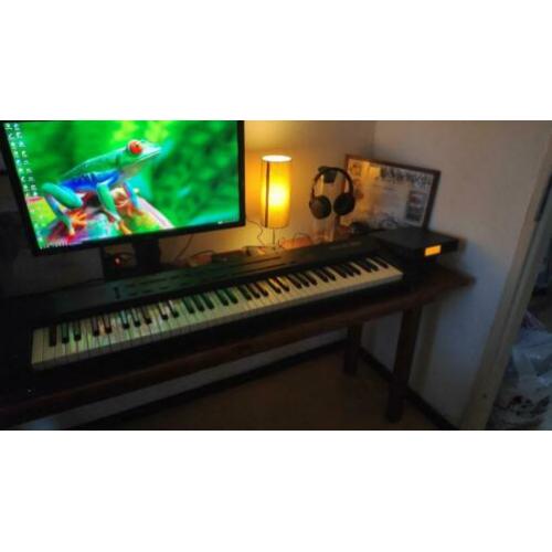 Roland SC55 - Roland A33 - Roland UM-One MK2 - Creative SB