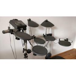 Yamaha DTX500 drumset
