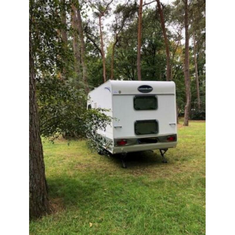 Prachtige Caravelair Antaris Luxe 416 uit 2010 met stapelbed