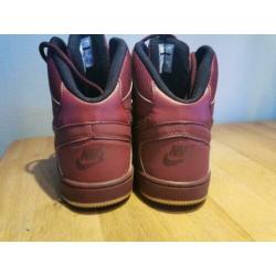 Nike Son of Force maat 42 Bordeaux