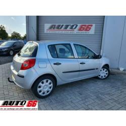 Renault Clio 1.5 dCi Authentique 5 drs en AIRCO Apk tot 03-2