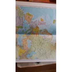 Schoolatlas der gehele aarde