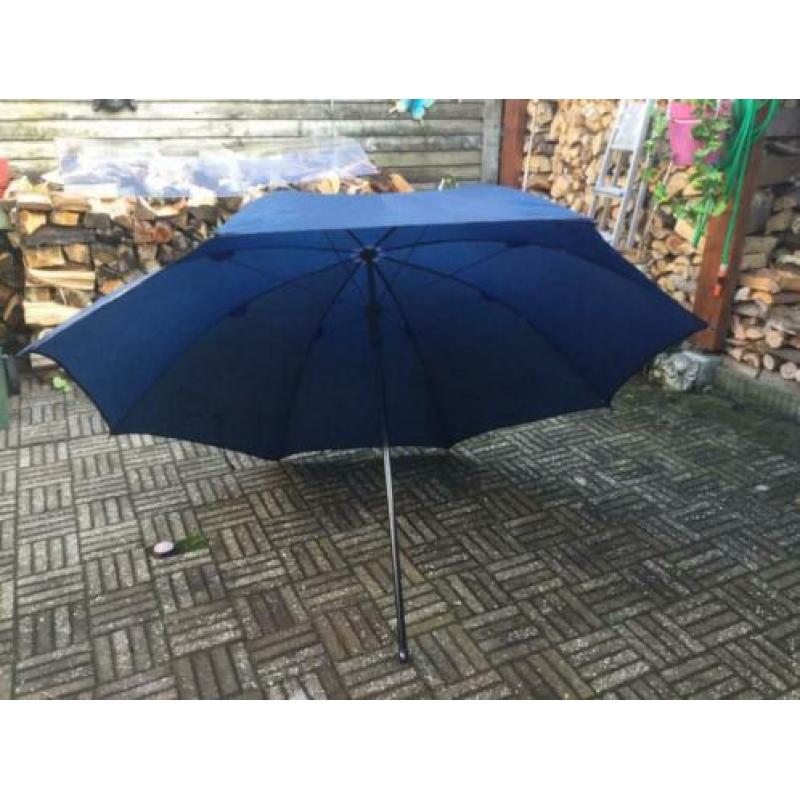 Nieuwe Sensas Navy paraplu, slechts 29,95, de laatste.