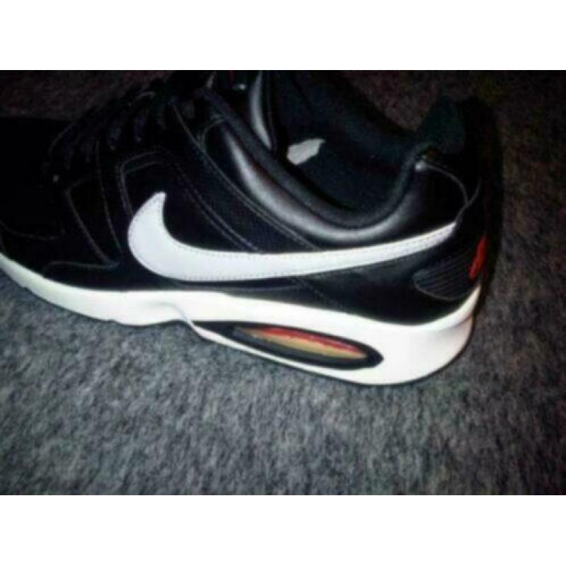 Air max nieuw leather maat 45.5