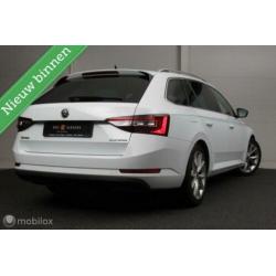 Skoda Superb Combi 2.0 TDI Style Business