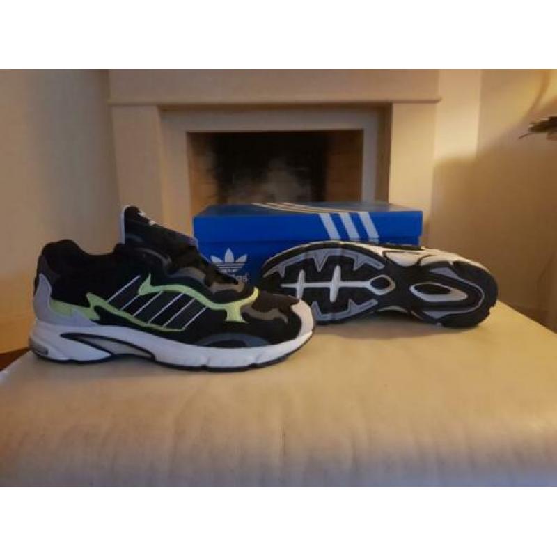 NIEUW Adidas Temper Run heren schoenen maat 42