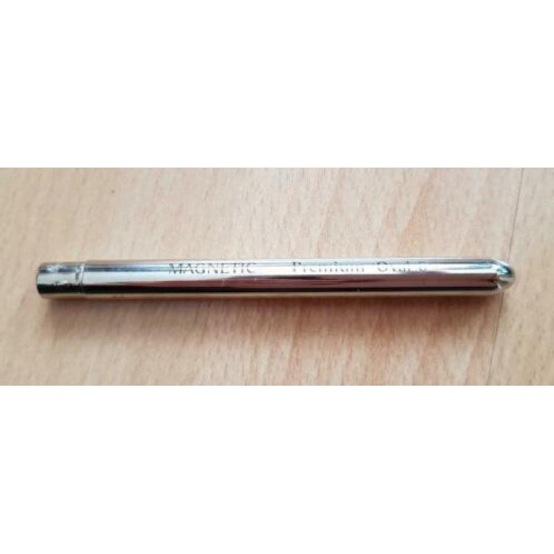 te koop: set nagel spullen Magnetic, gelpolish, acryl brush