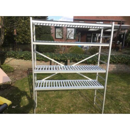 Te koop koel/vriescel stelling