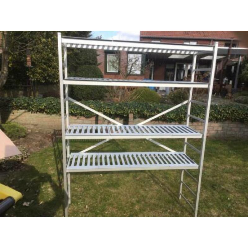 Te koop koel/vriescel stelling