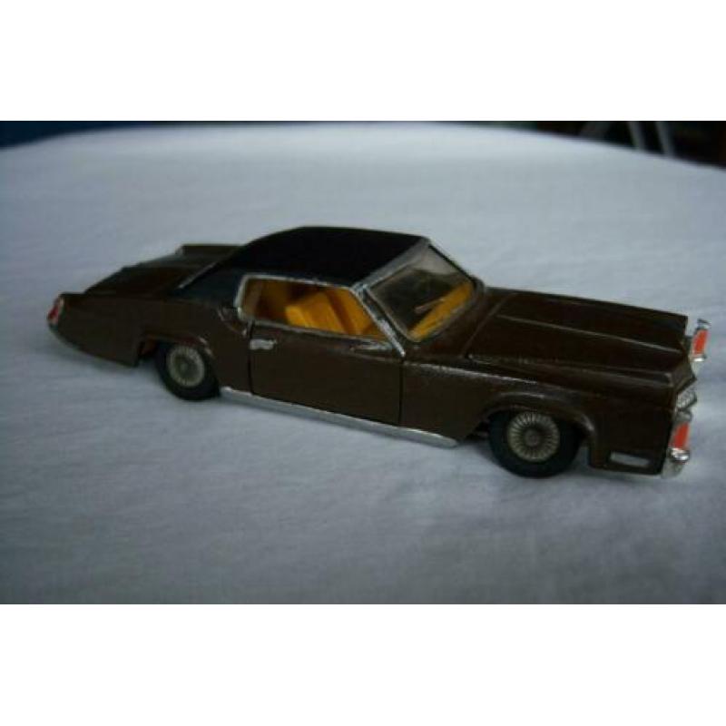 Cadillac Eldorado Dinky Toys No 175
