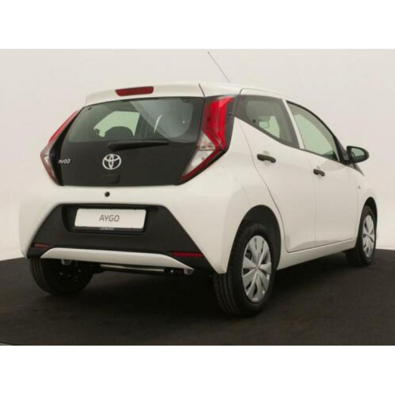 Toyota Aygo 1.0 VVT-i x-fun inclusief 5 JAAR GARANTIE EN GRA