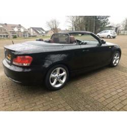 BMW 1-Serie High Executive 2.0 118I Cabrio 2008 Zwart