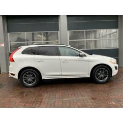 Volvo XC60 2.0T R-Design airco, cruise controle automaat, vo