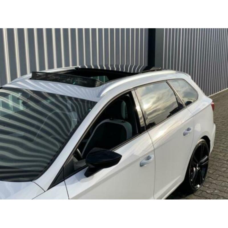 Seat Leon ST 2.0 TSI Cupra 280 | Panorama-Dak | Nav | Camera