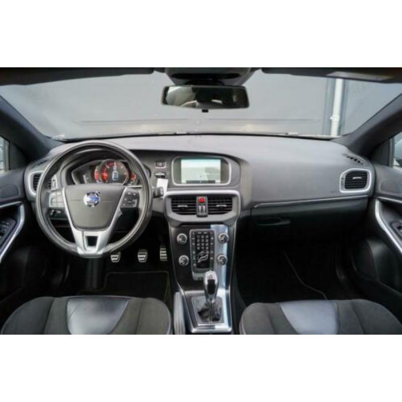 Volvo V40 R-design 2.0 120Pk - Business Sport