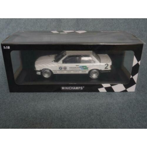 BMW E30 325i DTM 1986 Manthey #2 Minichamps 1:18 350 stuks