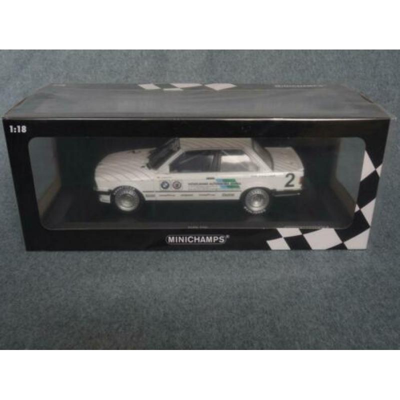 BMW E30 325i DTM 1986 Manthey #2 Minichamps 1:18 350 stuks