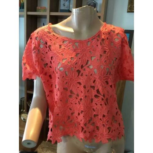 MARCCAIN blouse van kant , maat 3 M