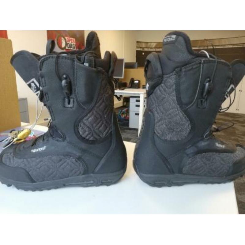 Burton snowboardschoenen maat 40,5
